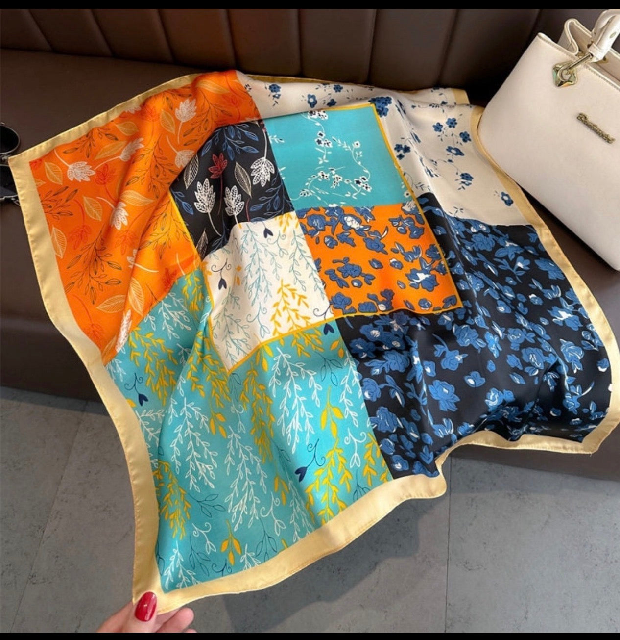 Bolden Multi Colored Scarf